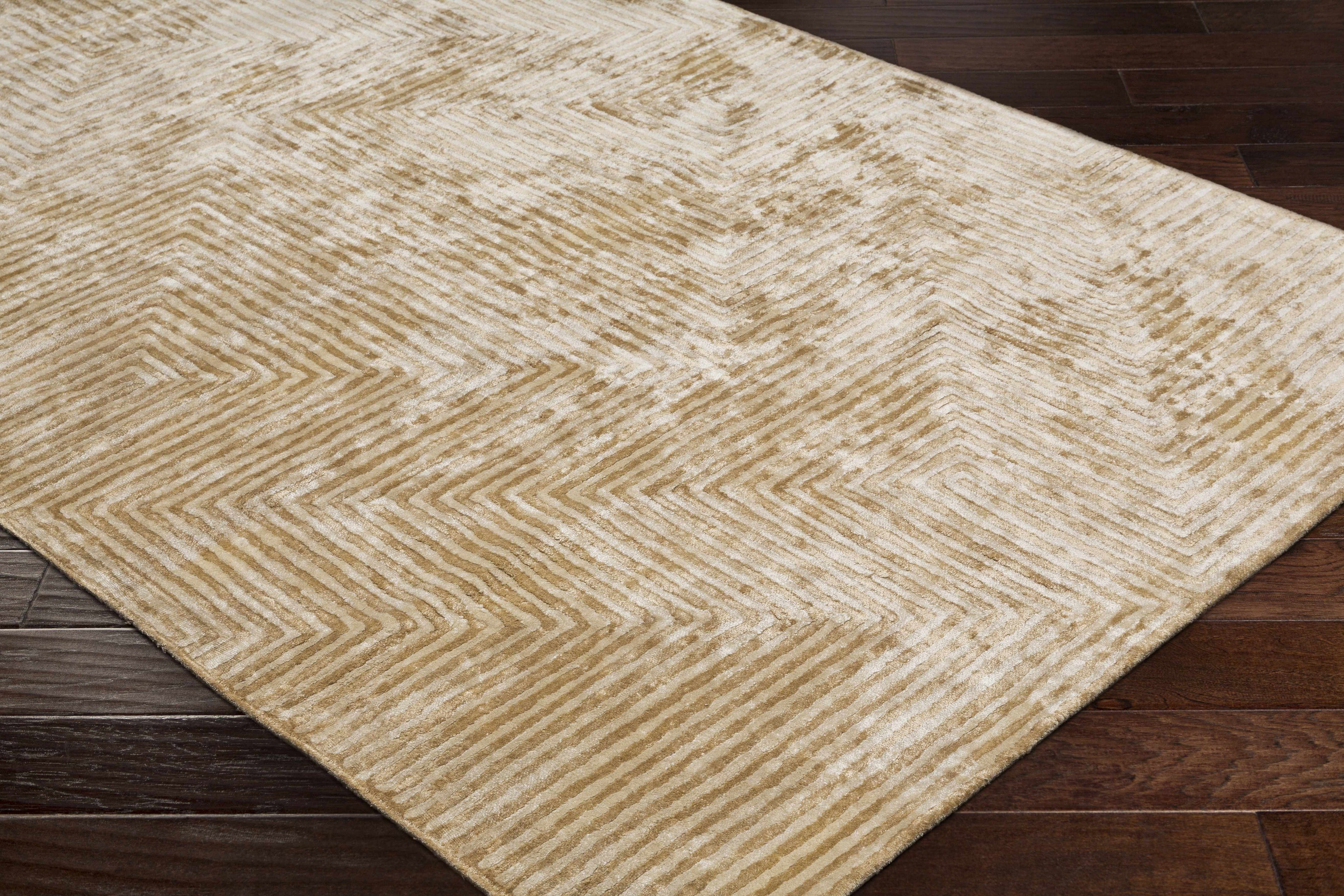 Quartz Patterned Sheen Beige Viscose Rug