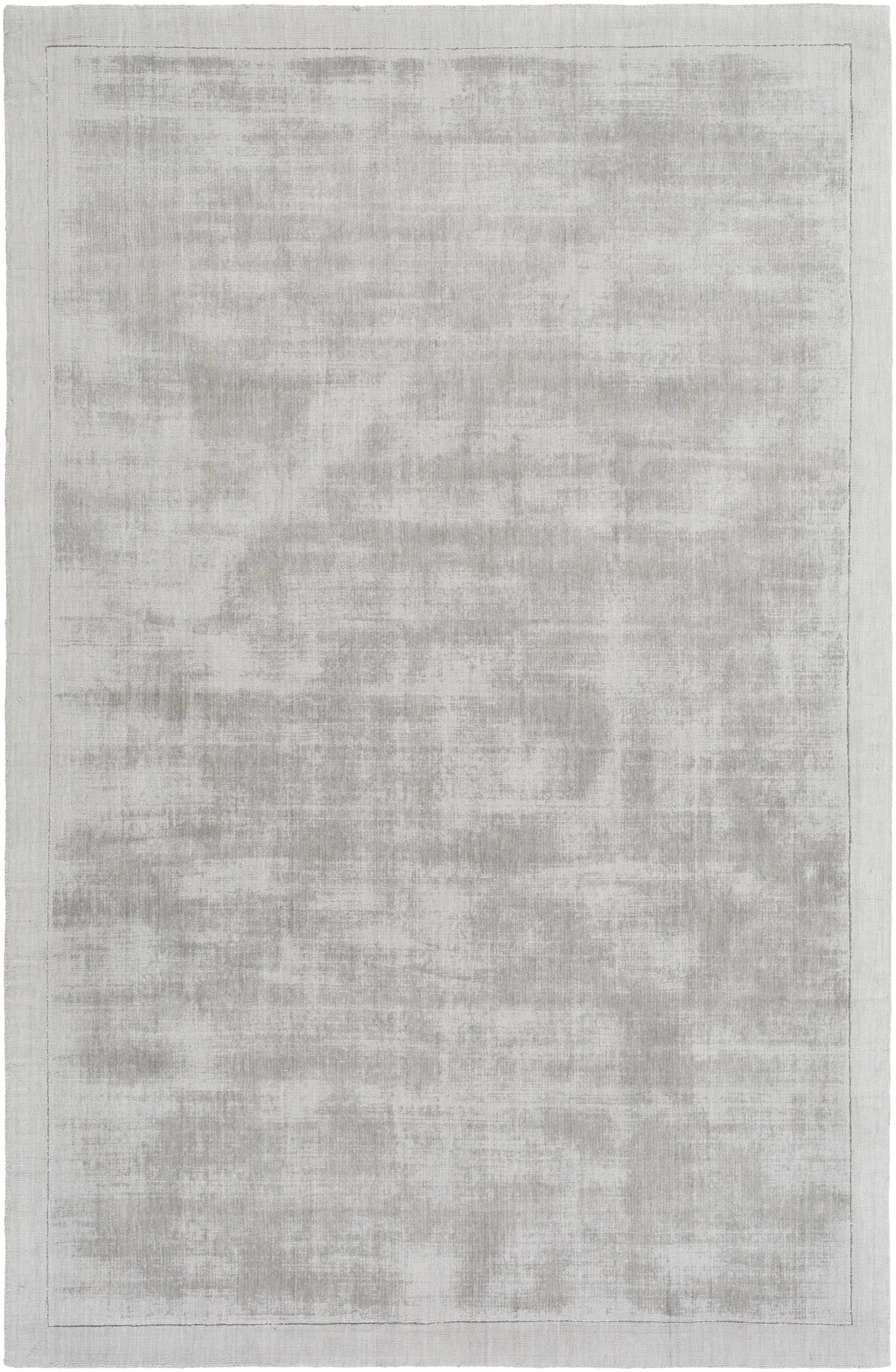 Niota Sheen Light Gray Premium Rug